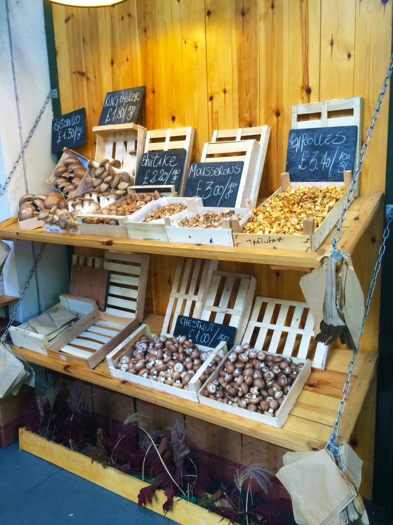 Marché aux champignons