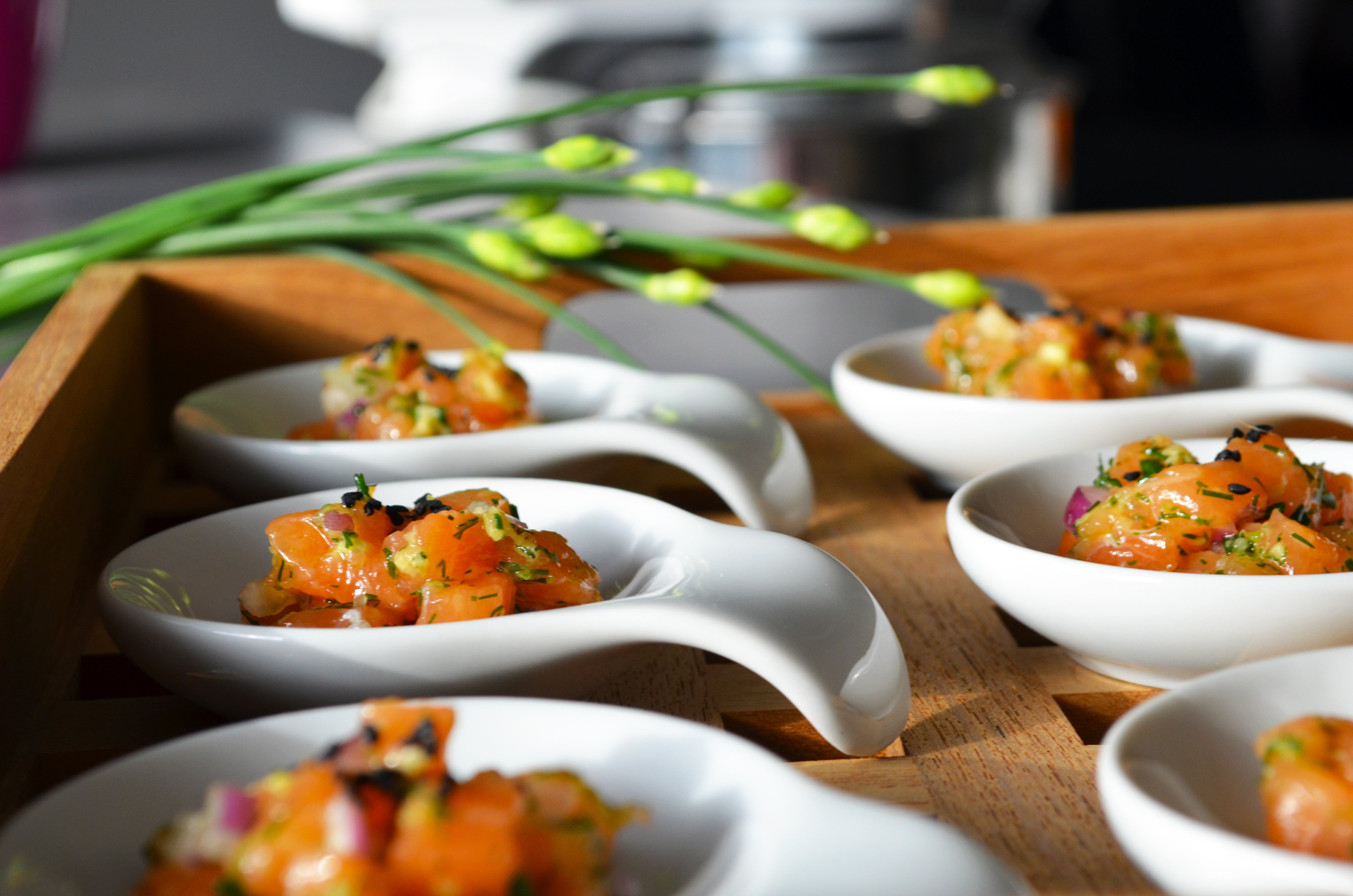 Mise en bouche de tartare de saumon Paris d